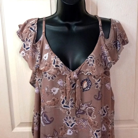 Torrid Walnut Paisley Gauze Cold Shoulder Top Size 3X Plus Size - Picture 2 of 12